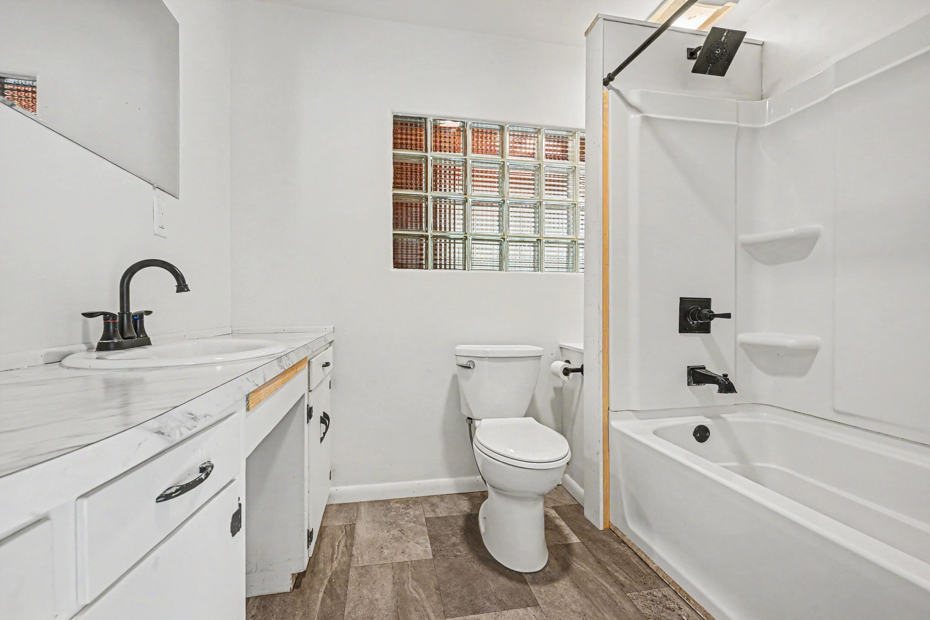 16077 M-216 Property Photo 12
