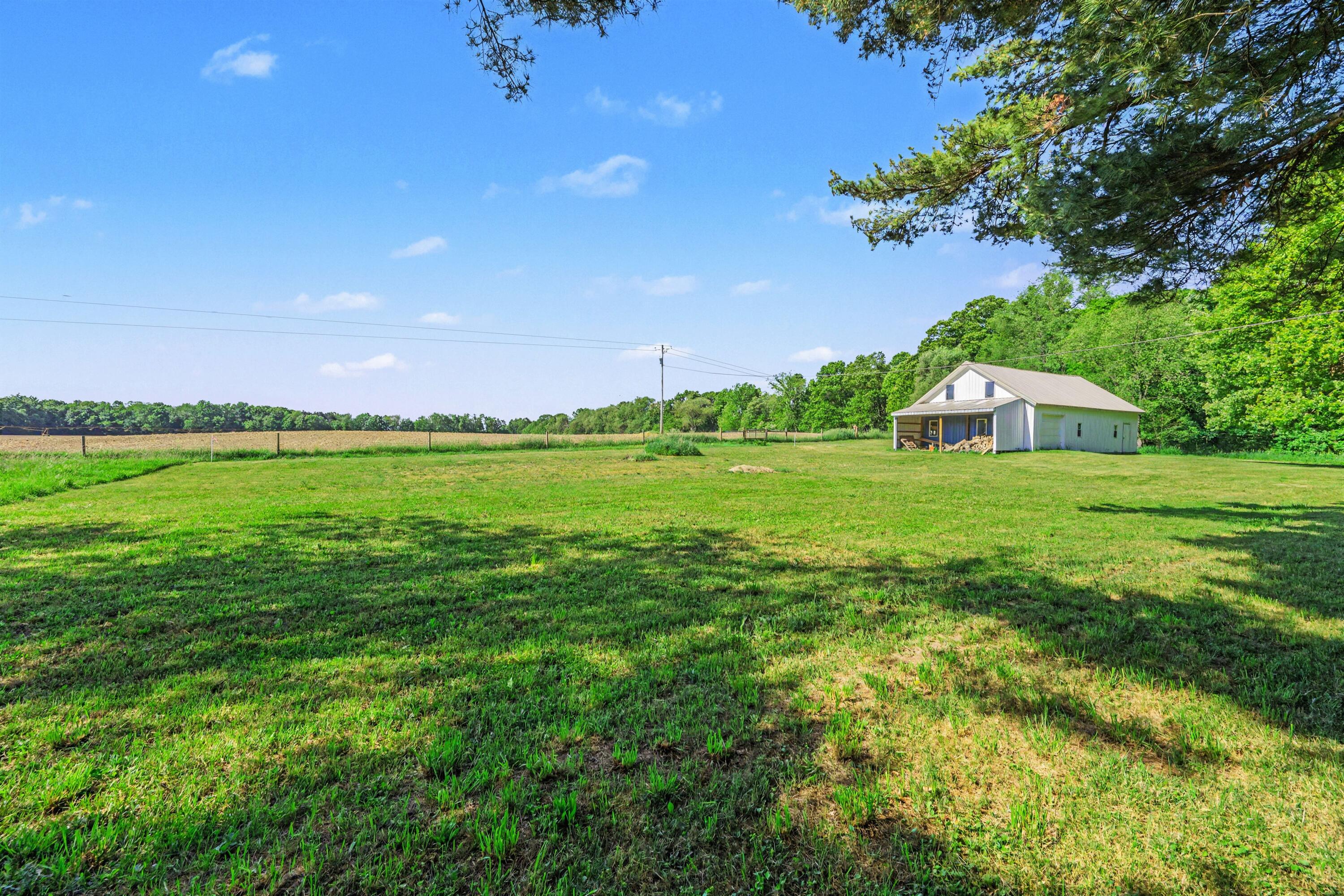 16077 M-216 Property Photo 16