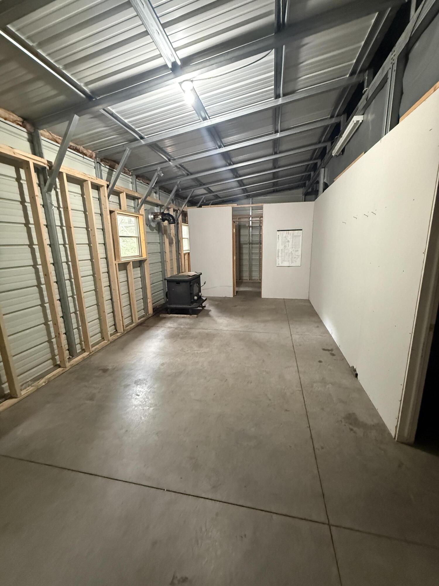 5910 S Shallow Drive Property Photo 13