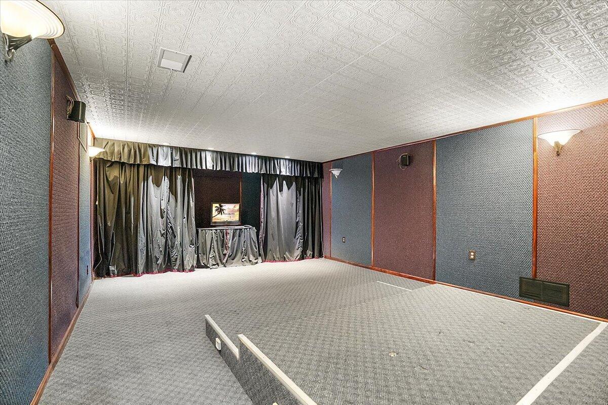 5866 Ponderosa Drive Property Photo 32