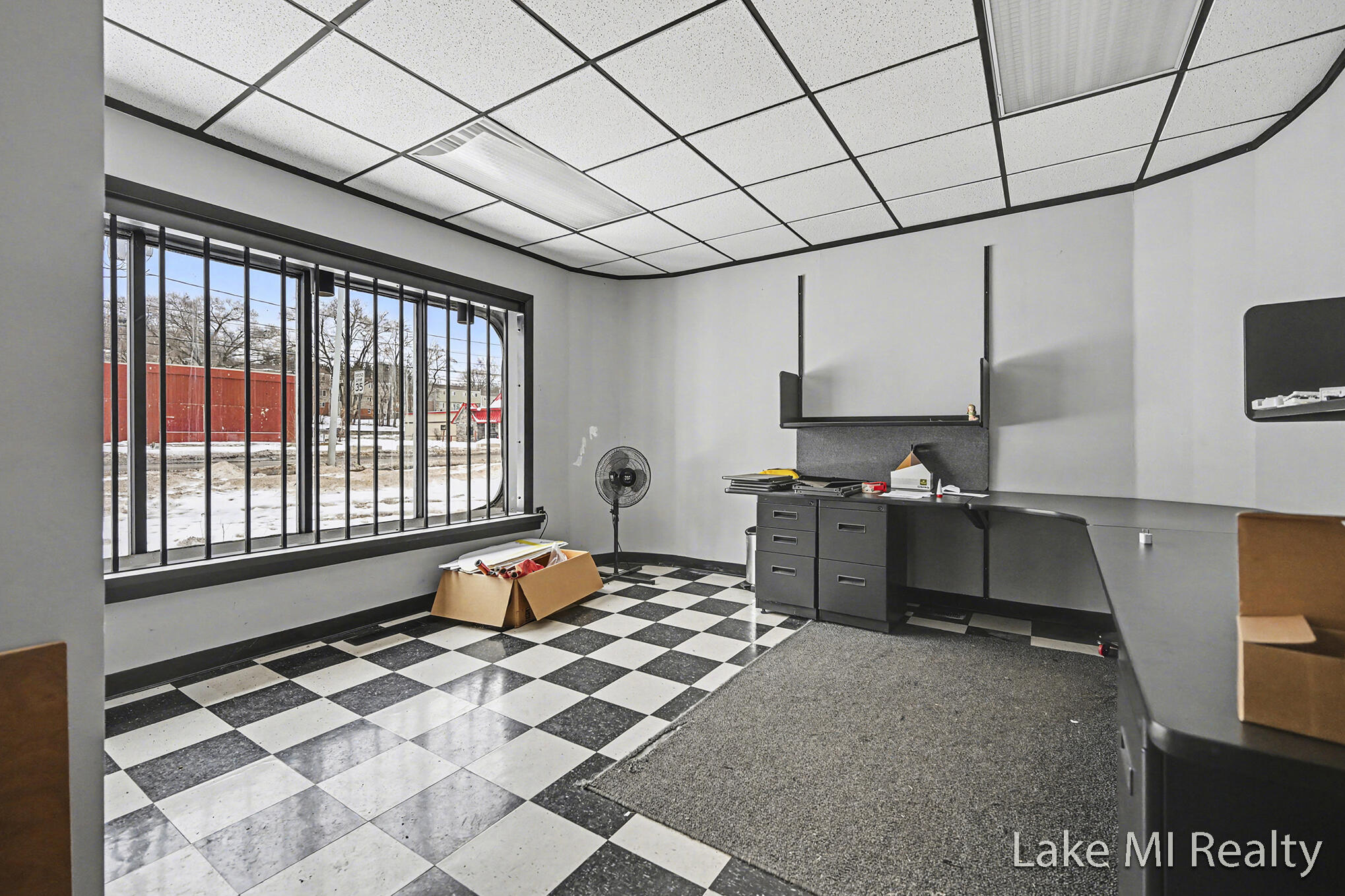 26030077 Property Photo 3