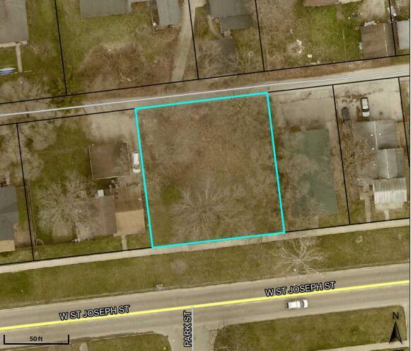 244 W Saint Joseph Street Property Photo 4