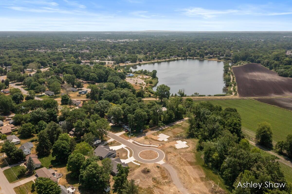 1491 Poppy Point Drive Property Photo 5