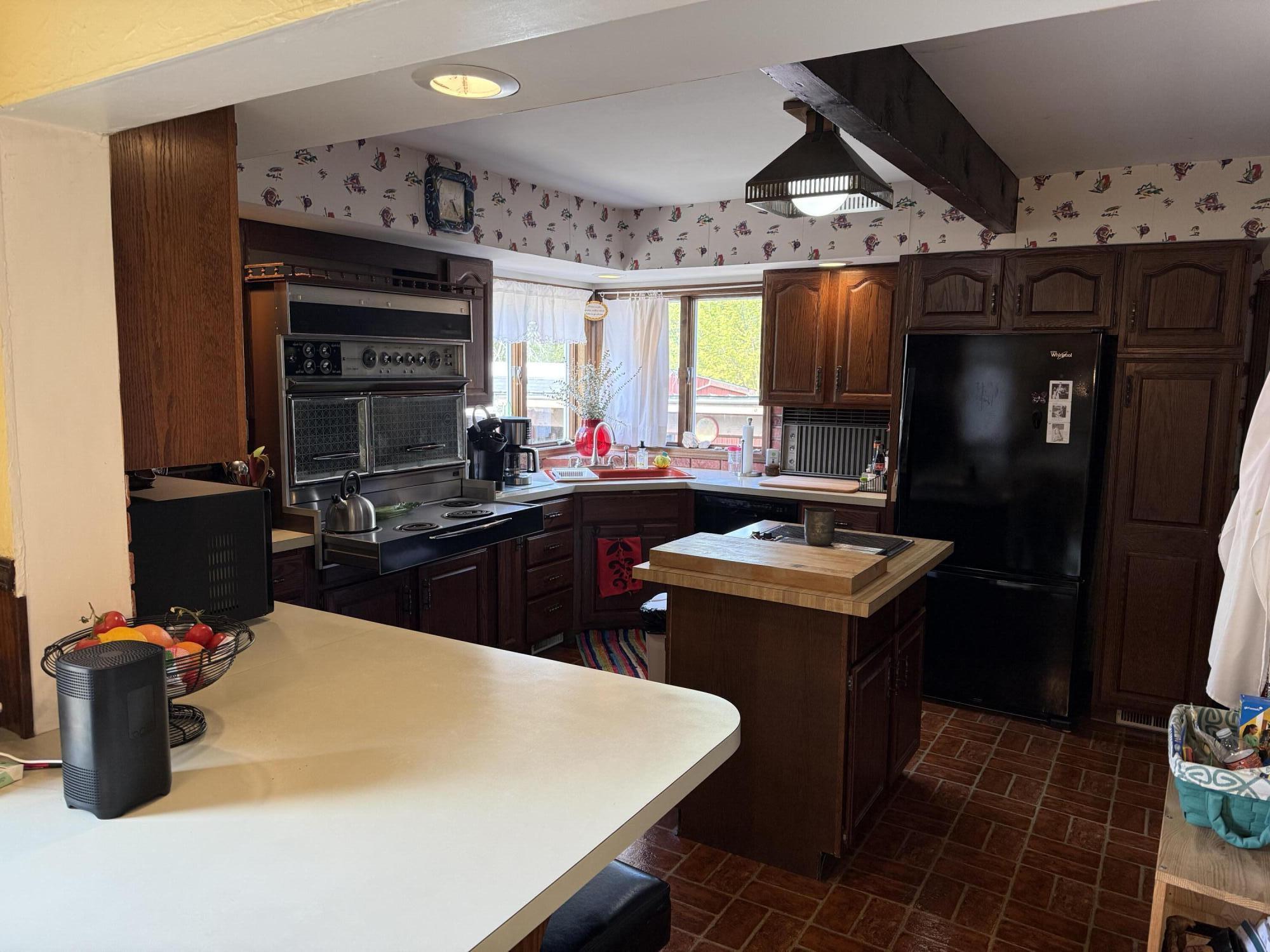 122 N Sherman Street Property Photo 22