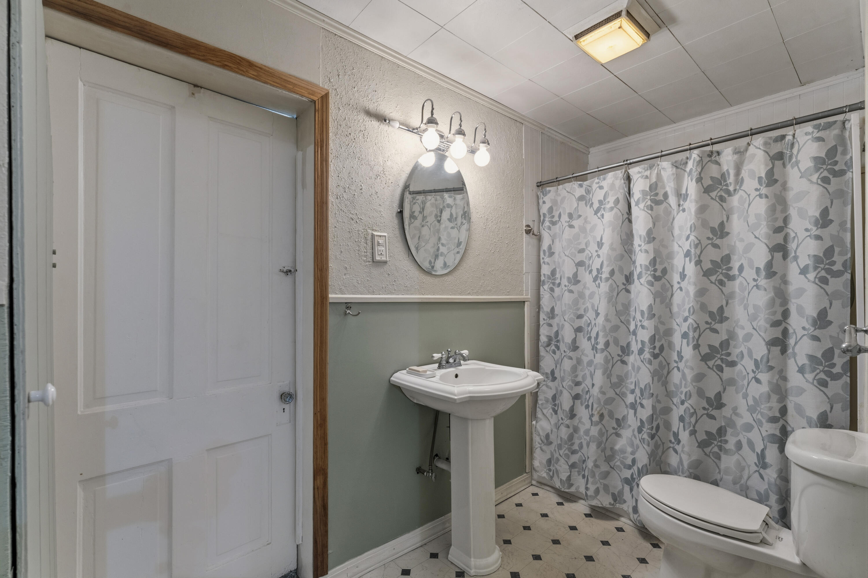 319 S 5th Street Property Photo 17