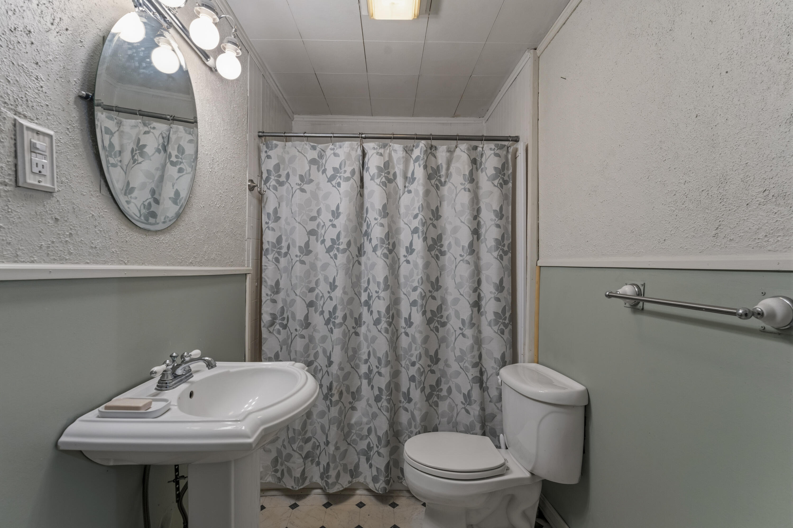 319 S 5th Street Property Photo 18