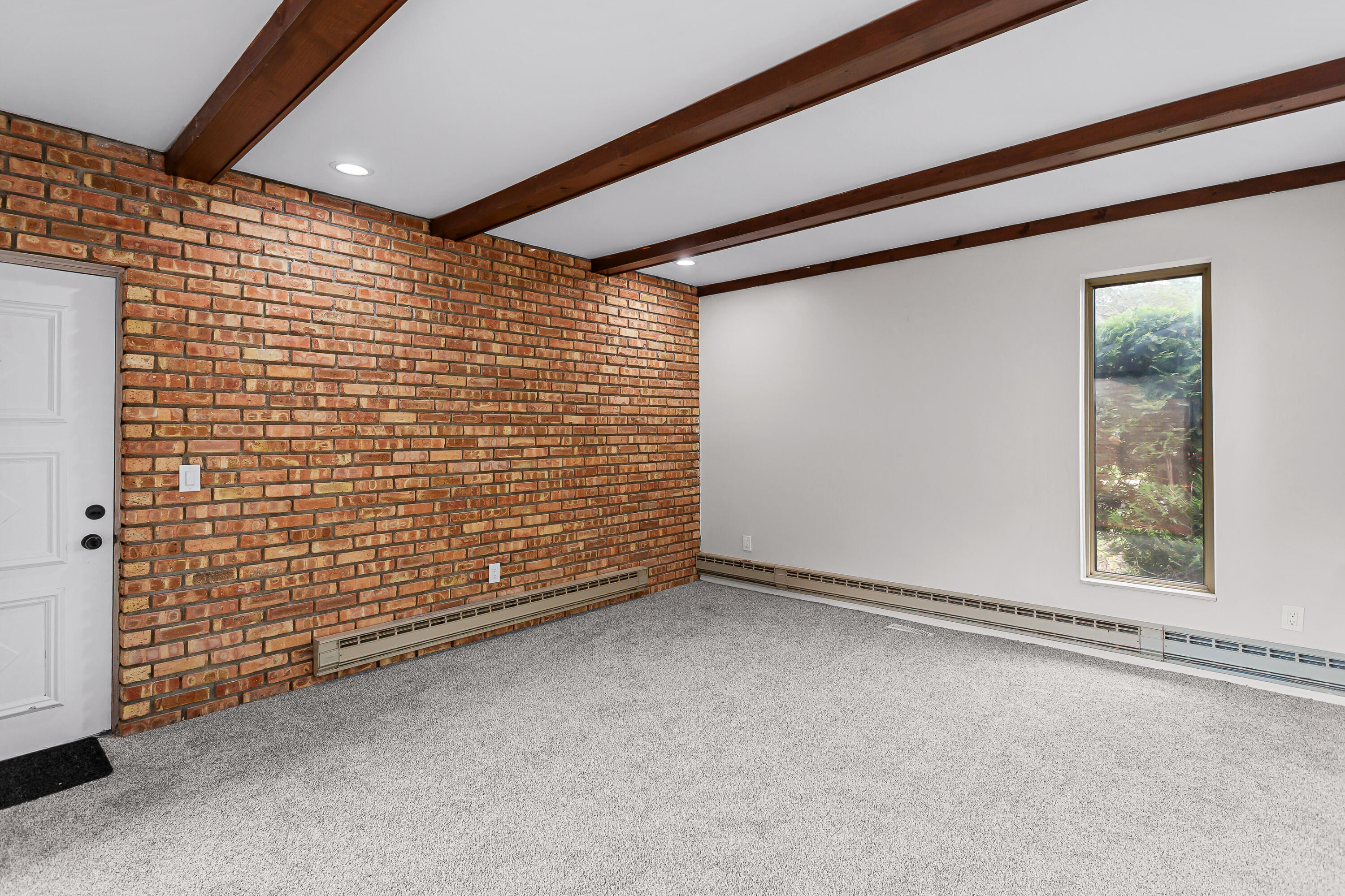 2260 Bordeaux Street Property Photo 16