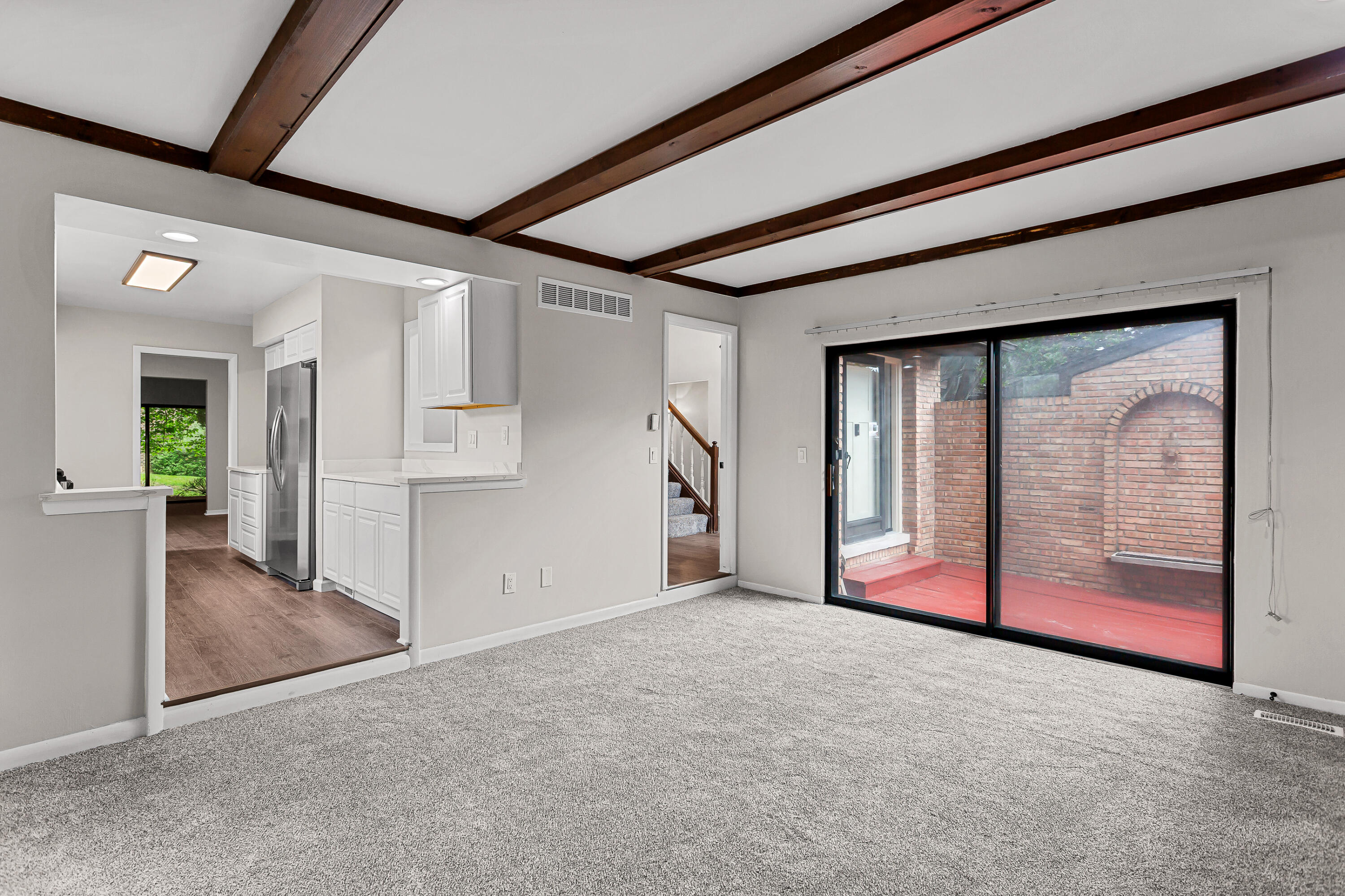 2260 Bordeaux Street Property Photo 18