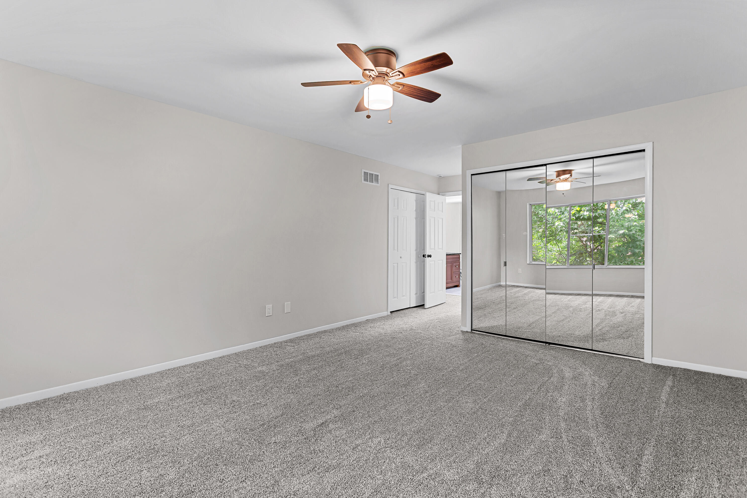 2260 Bordeaux Street Property Photo 37