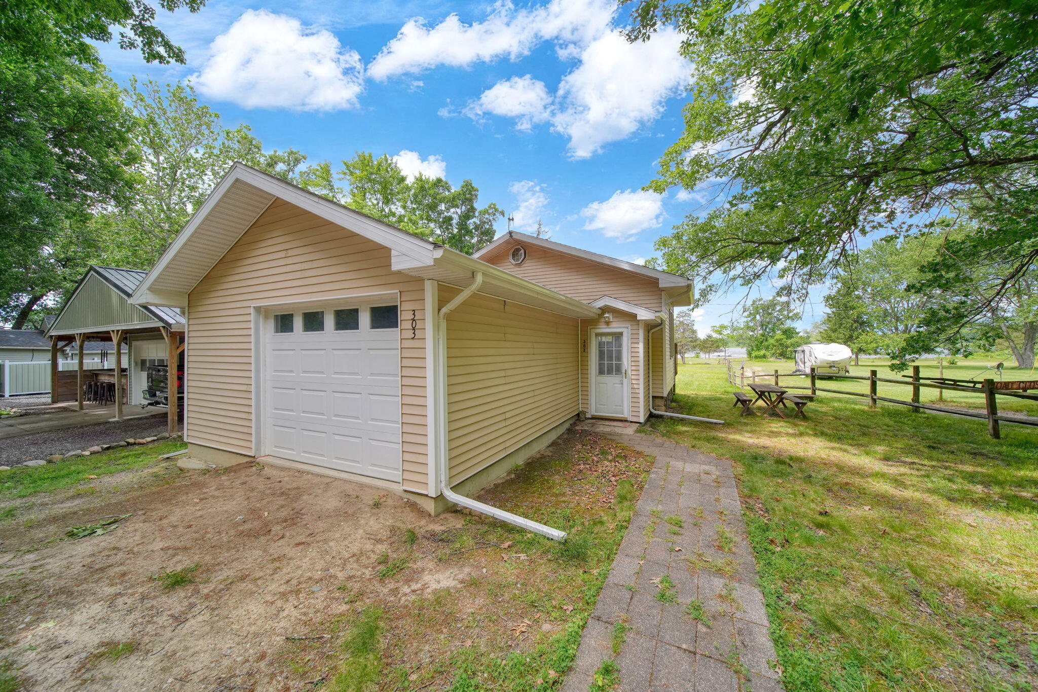 303 Cranberry Lake Road Property Photo 3
