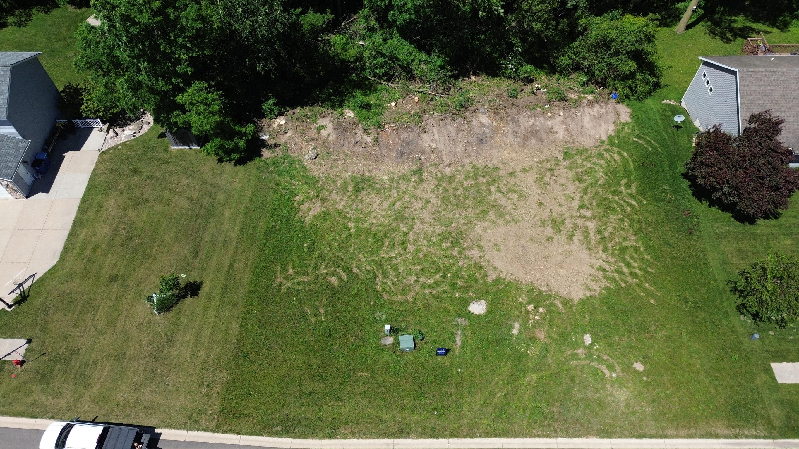 349 Creekside Drive Property Photo 5