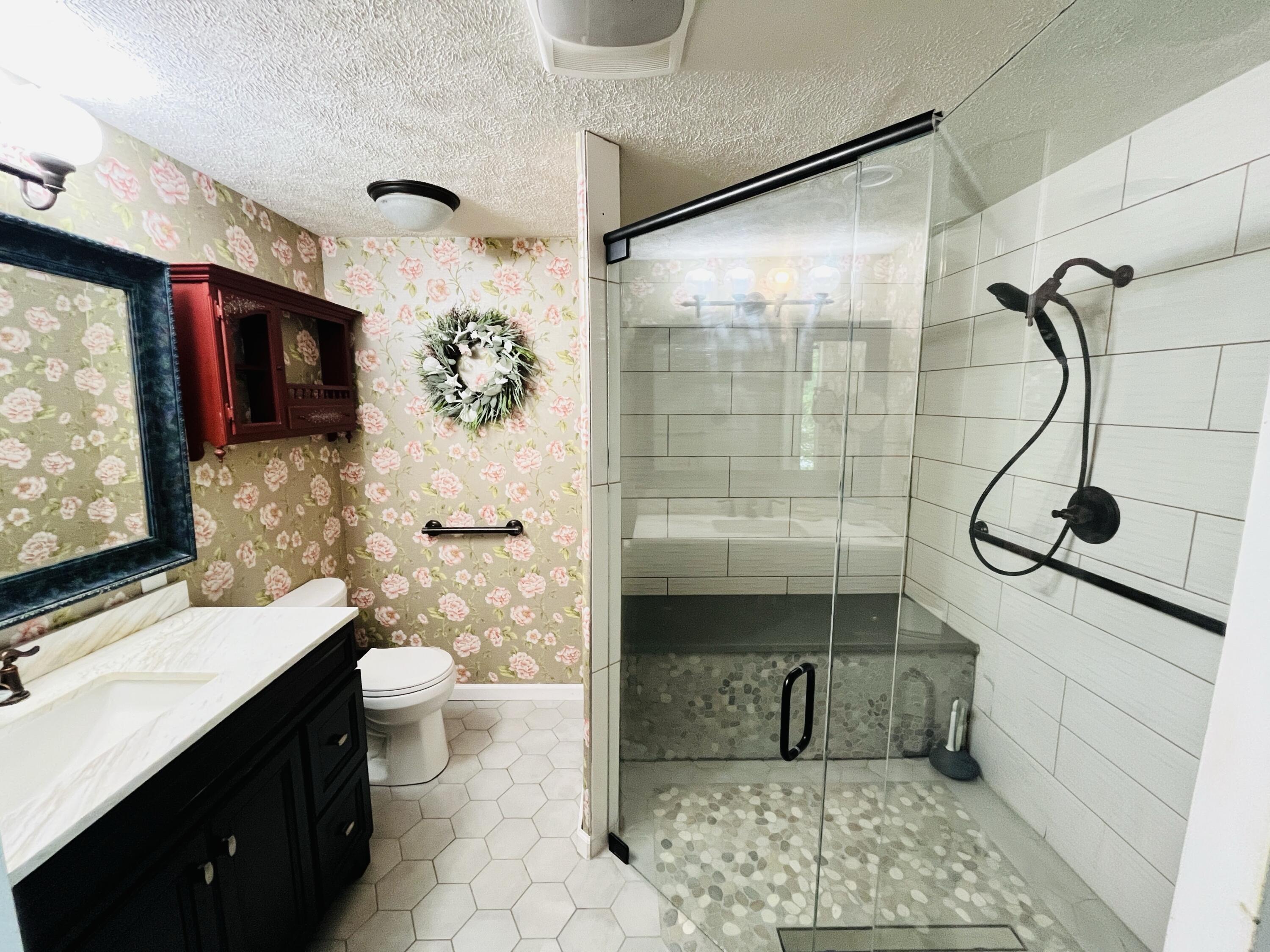 1905 Champlain Drive Property Photo 21