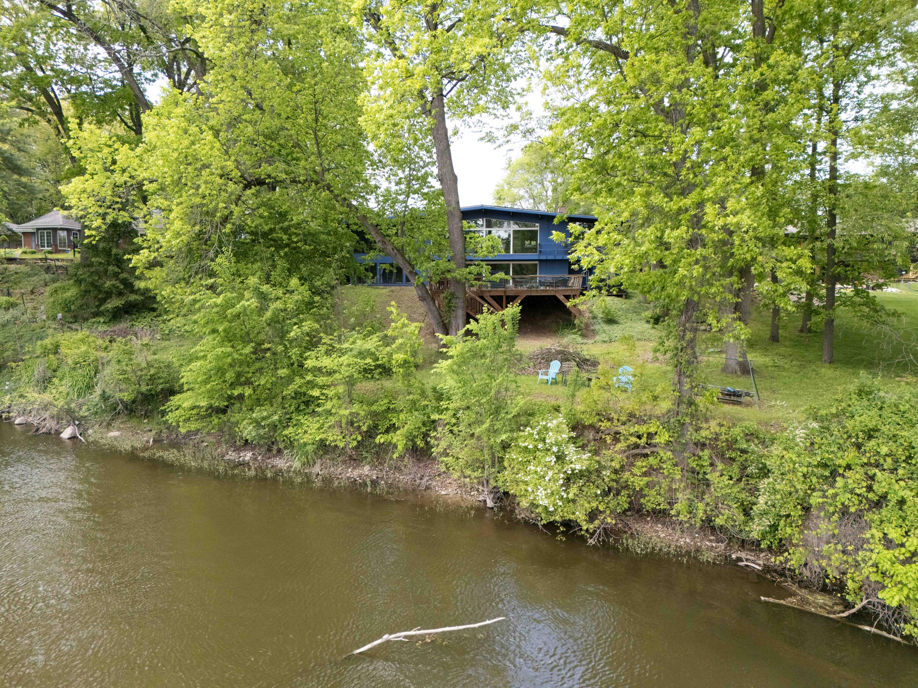 1905 Champlain Drive Property Photo 31