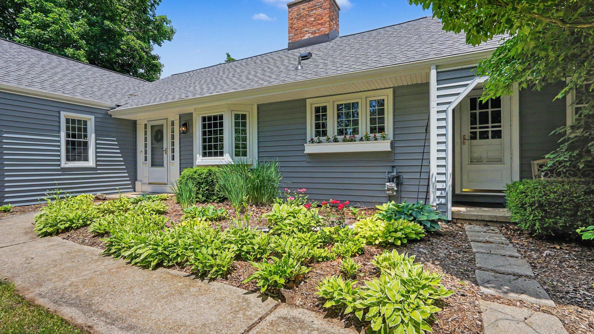 3702 Meadow Lane Property Photo 2