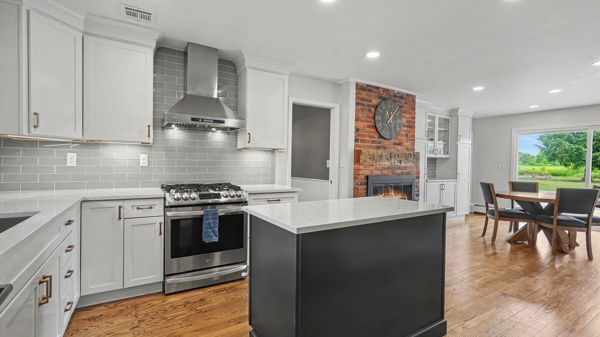 3702 Meadow Lane Property Photo 10
