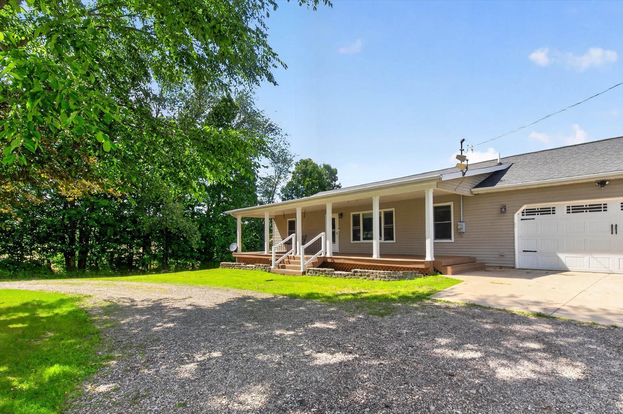 4722 Root Station Road Property Photo 5