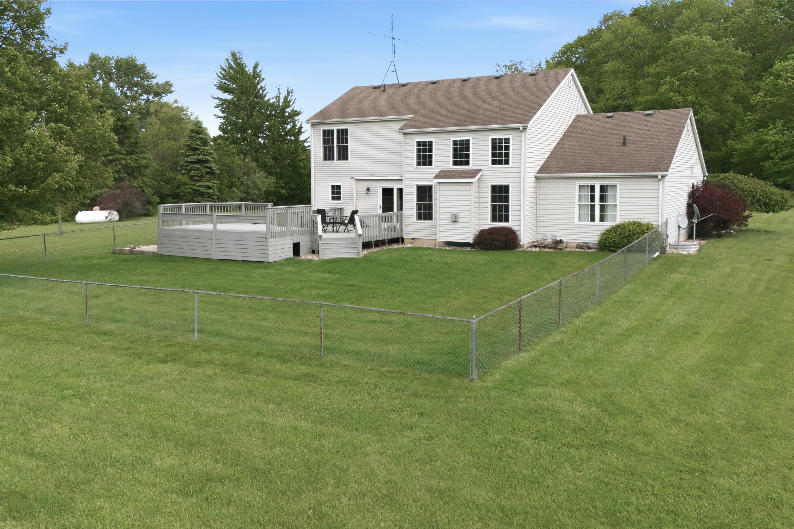 11226 Snow Road Property Photo 5