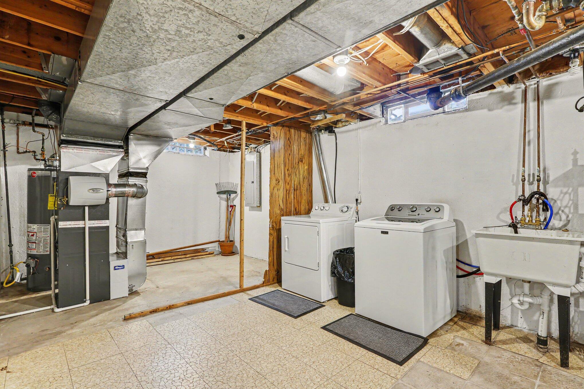 8485 Forrest Drive Property Photo 22