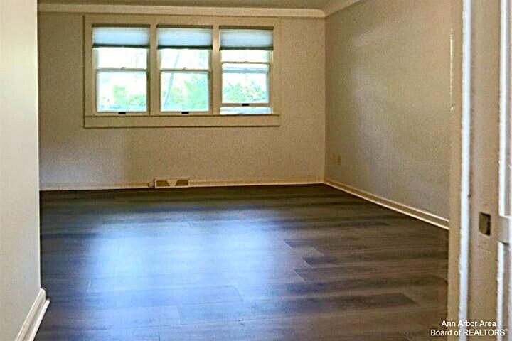 611 Robin Road Property Photo 14