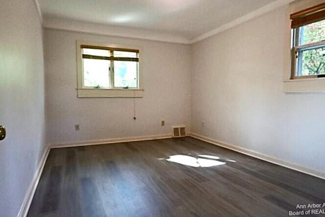 611 Robin Road Property Photo 16