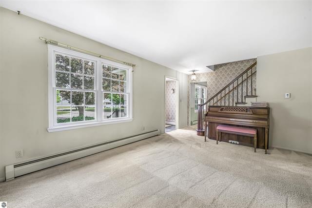 424 Crestview Place Property Photo 10