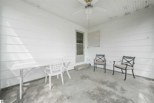 424 Crestview Place Property Photo 26