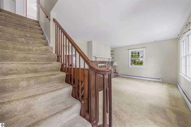 424 Crestview Place Property Photo 32