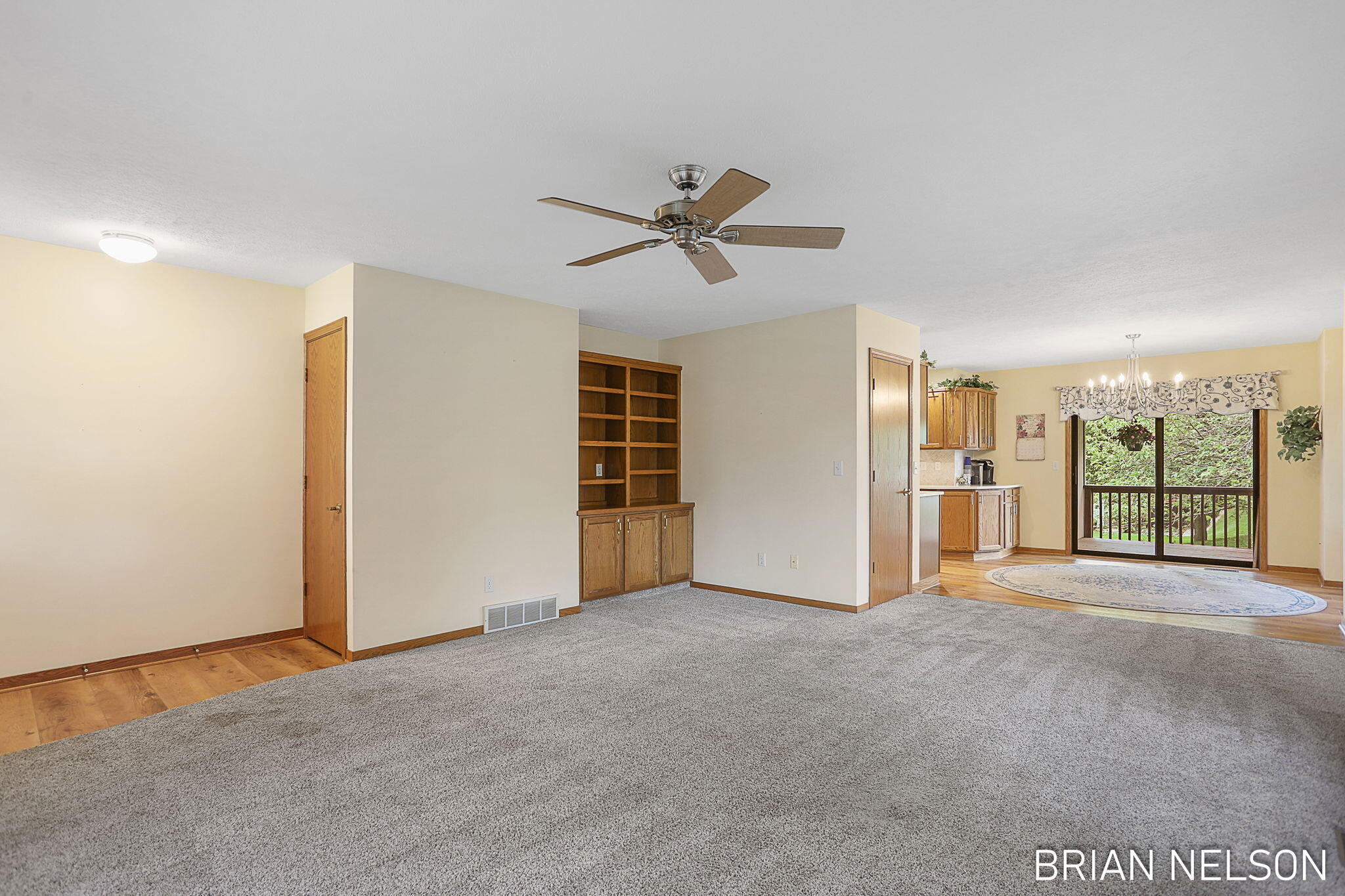 205 Parkside Drive Property Photo 5