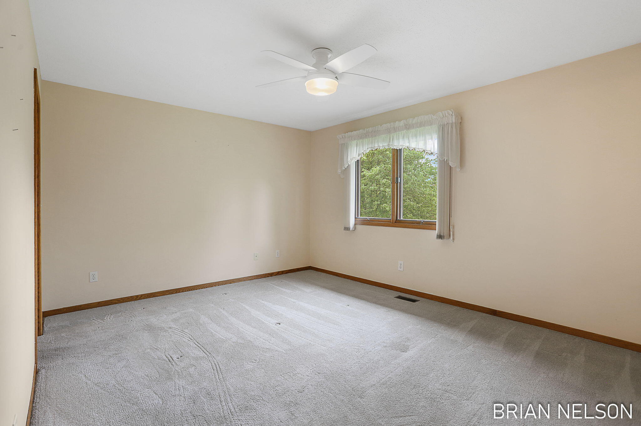 205 Parkside Drive Property Photo 12