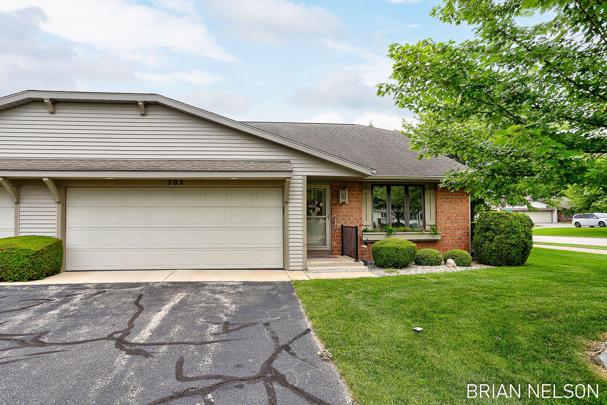 205 Parkside Drive Property Photo 36