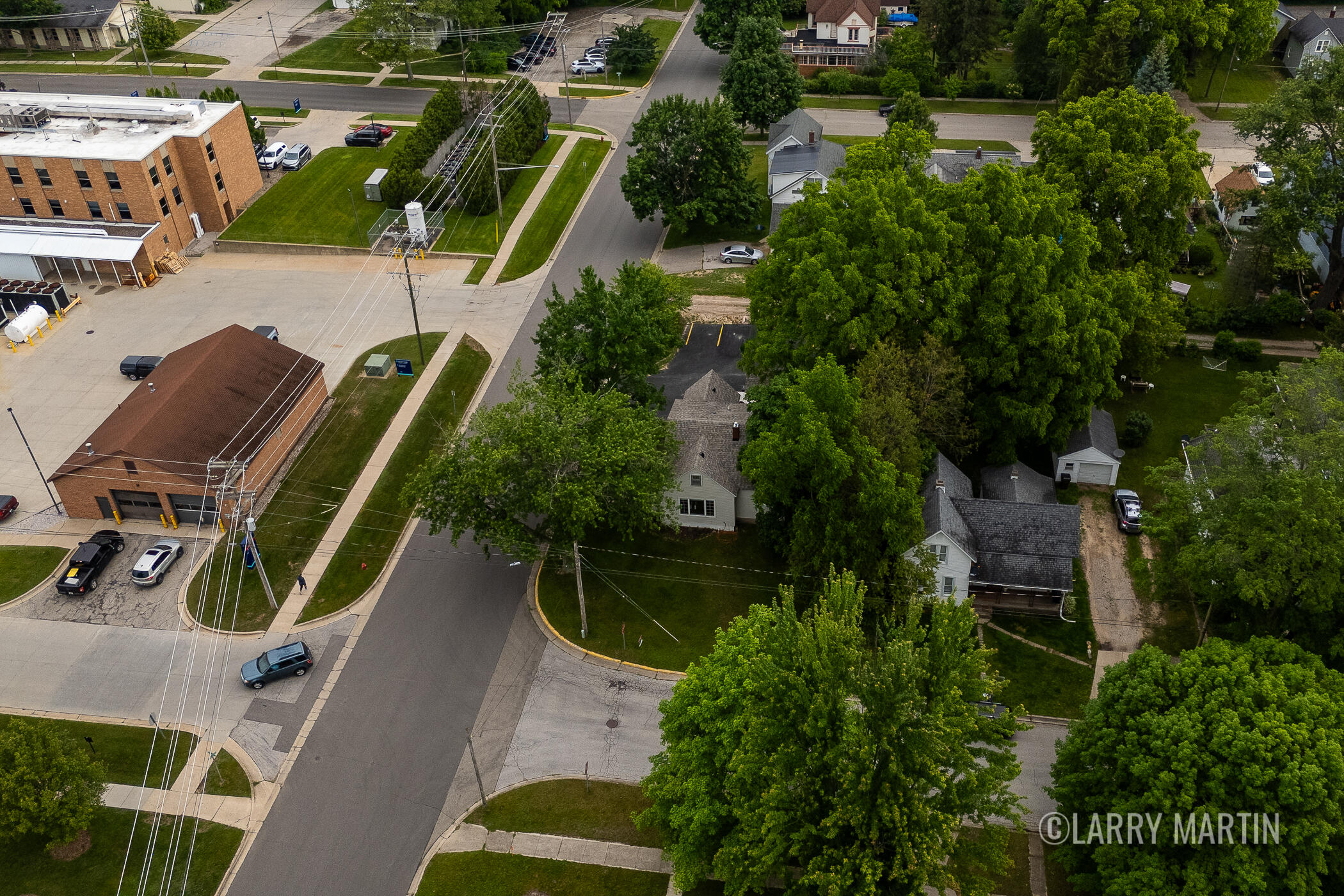 224 S Weaver Avenue Property Photo 18