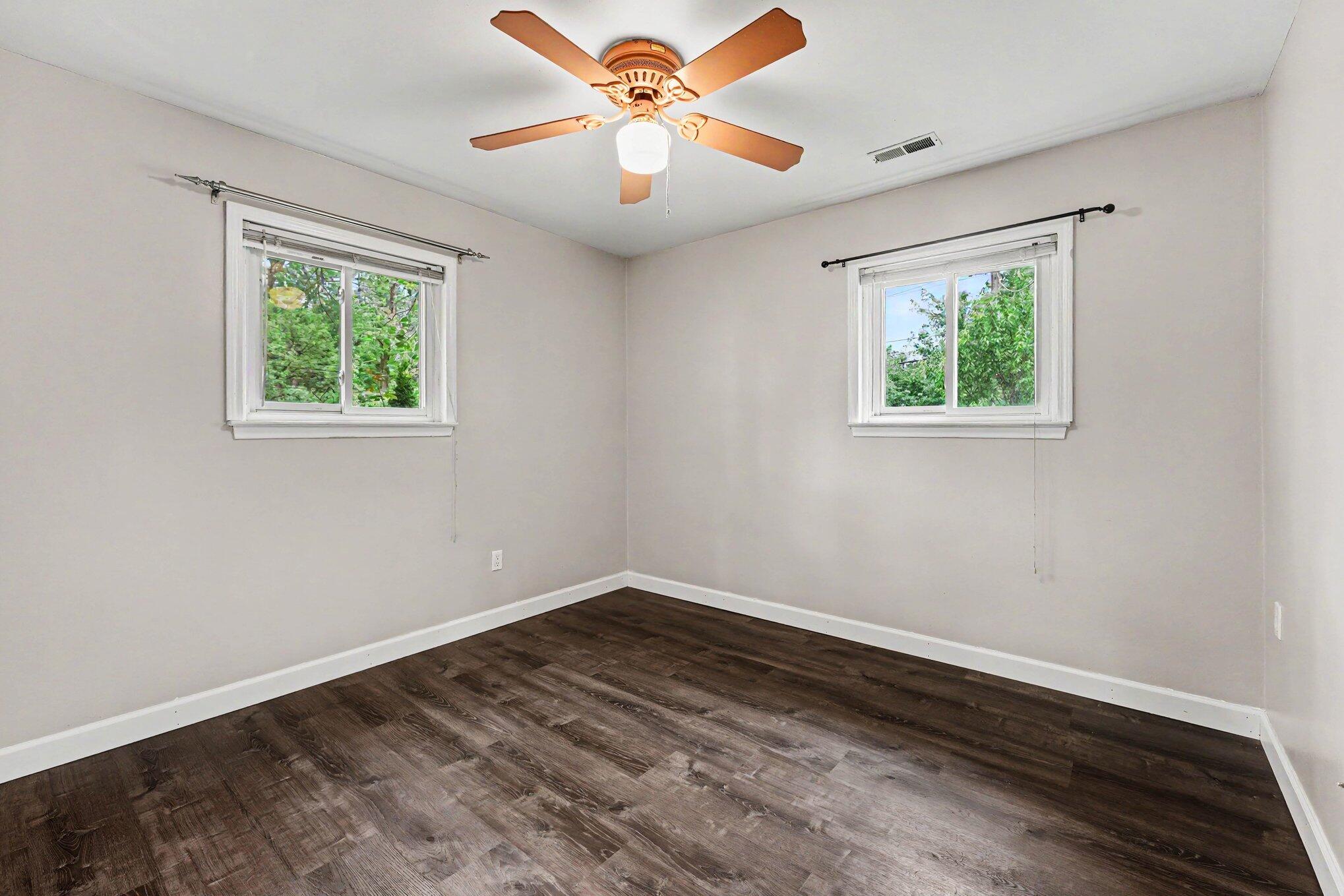 28083 Stuart Avenue Property Photo 14