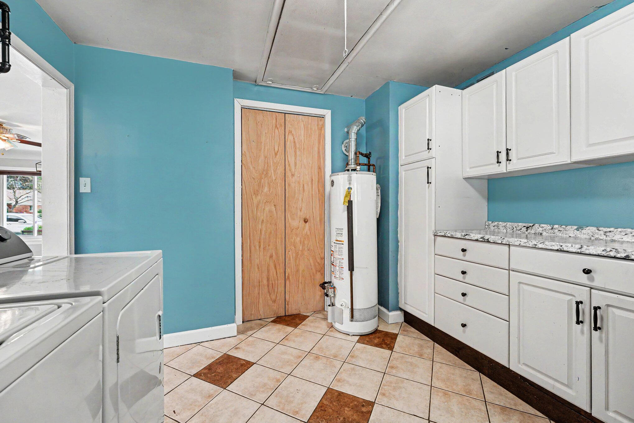28083 Stuart Avenue Property Photo 20