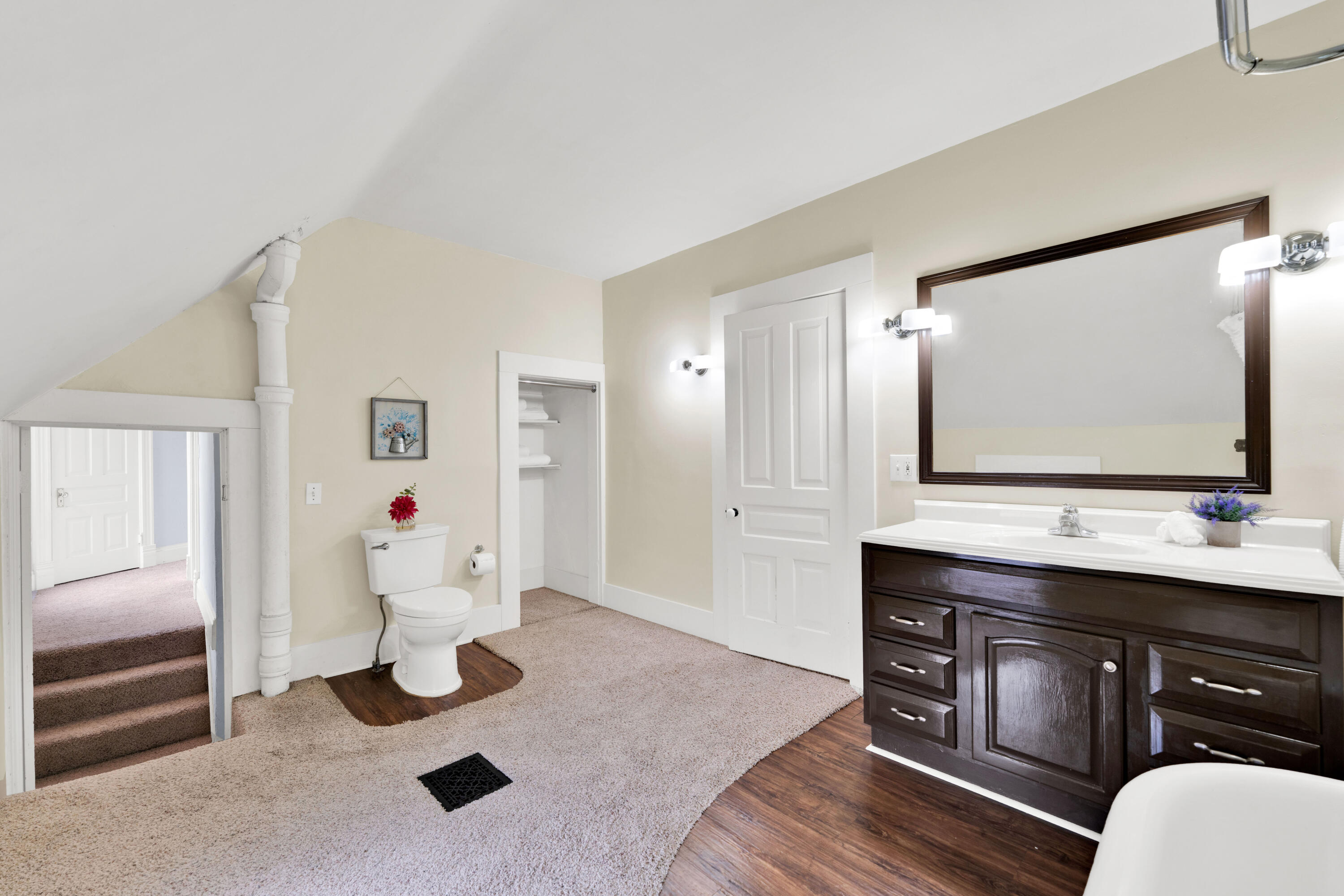 151 Union Avenue Ne Property Photo 21