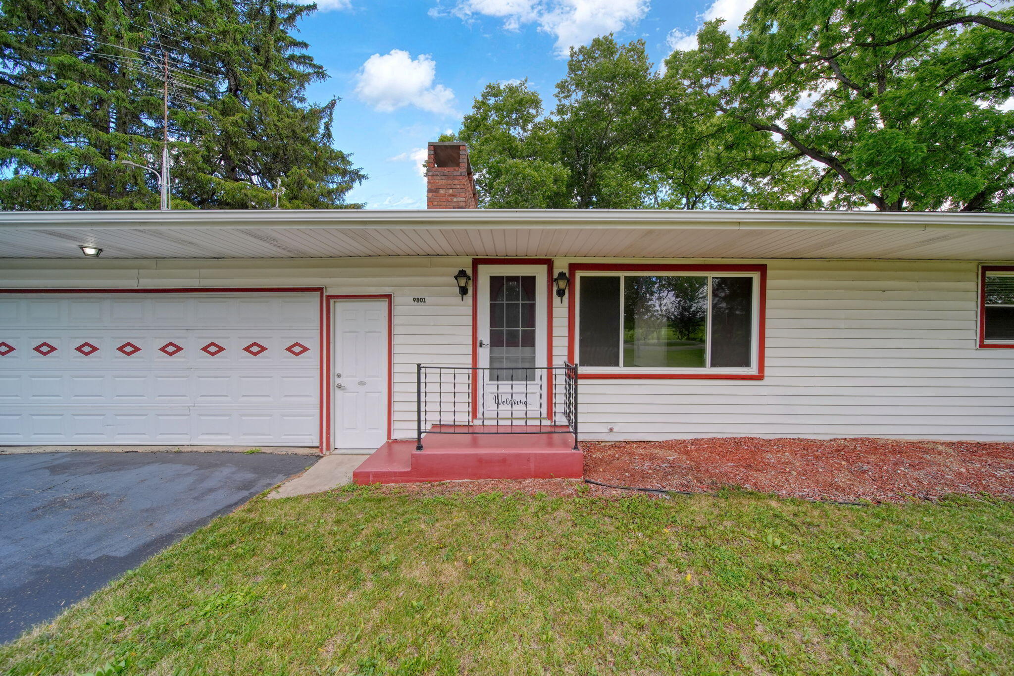 9801 Peterson Road Property Photo 10