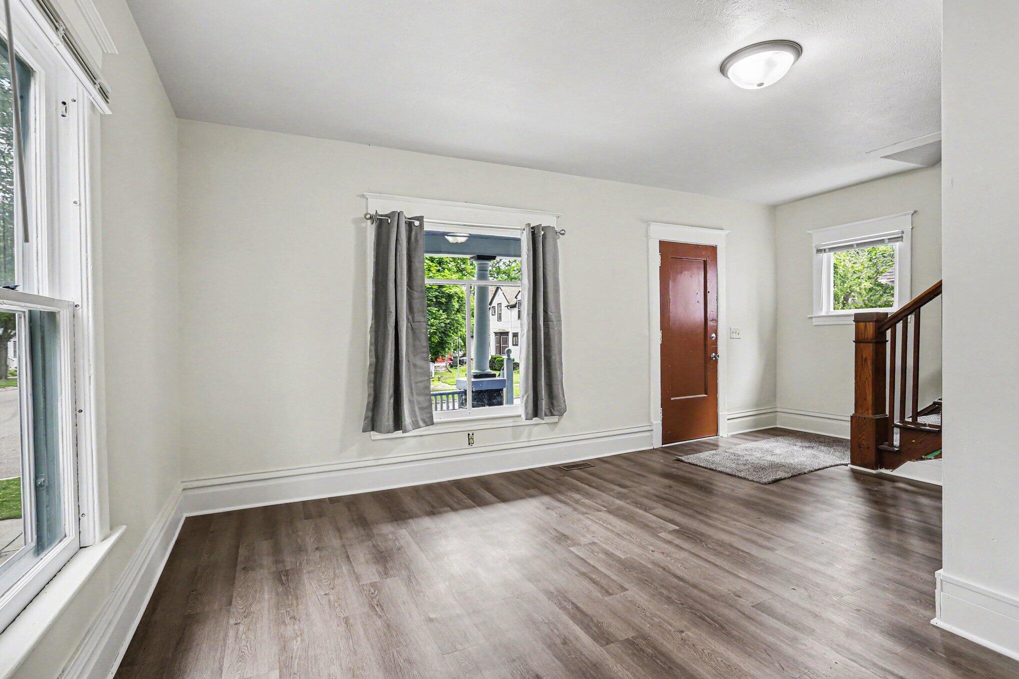 625 Mccourtie Street Property Photo 4