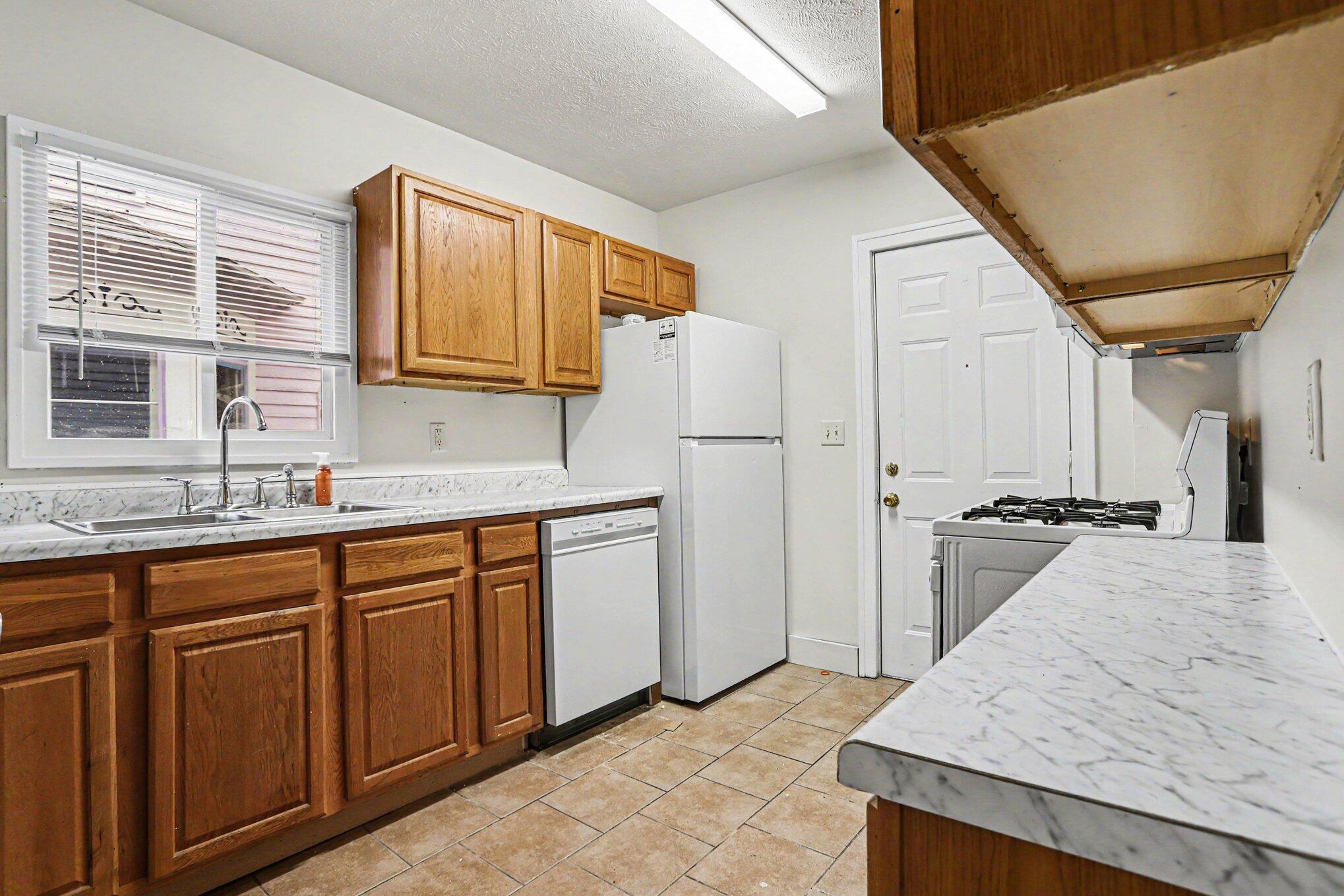 625 Mccourtie Street Property Photo 10