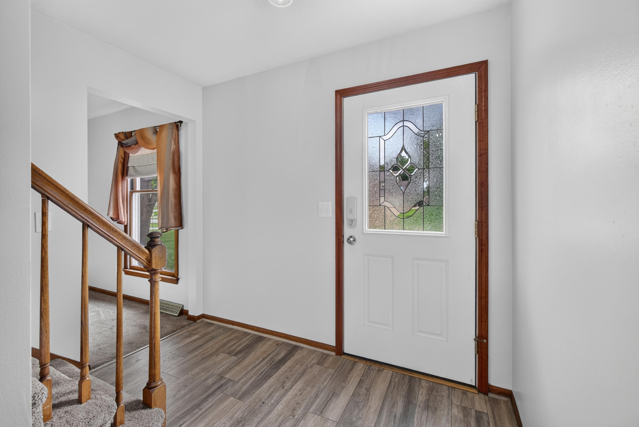6276 Burning Tree Street Property Photo 6