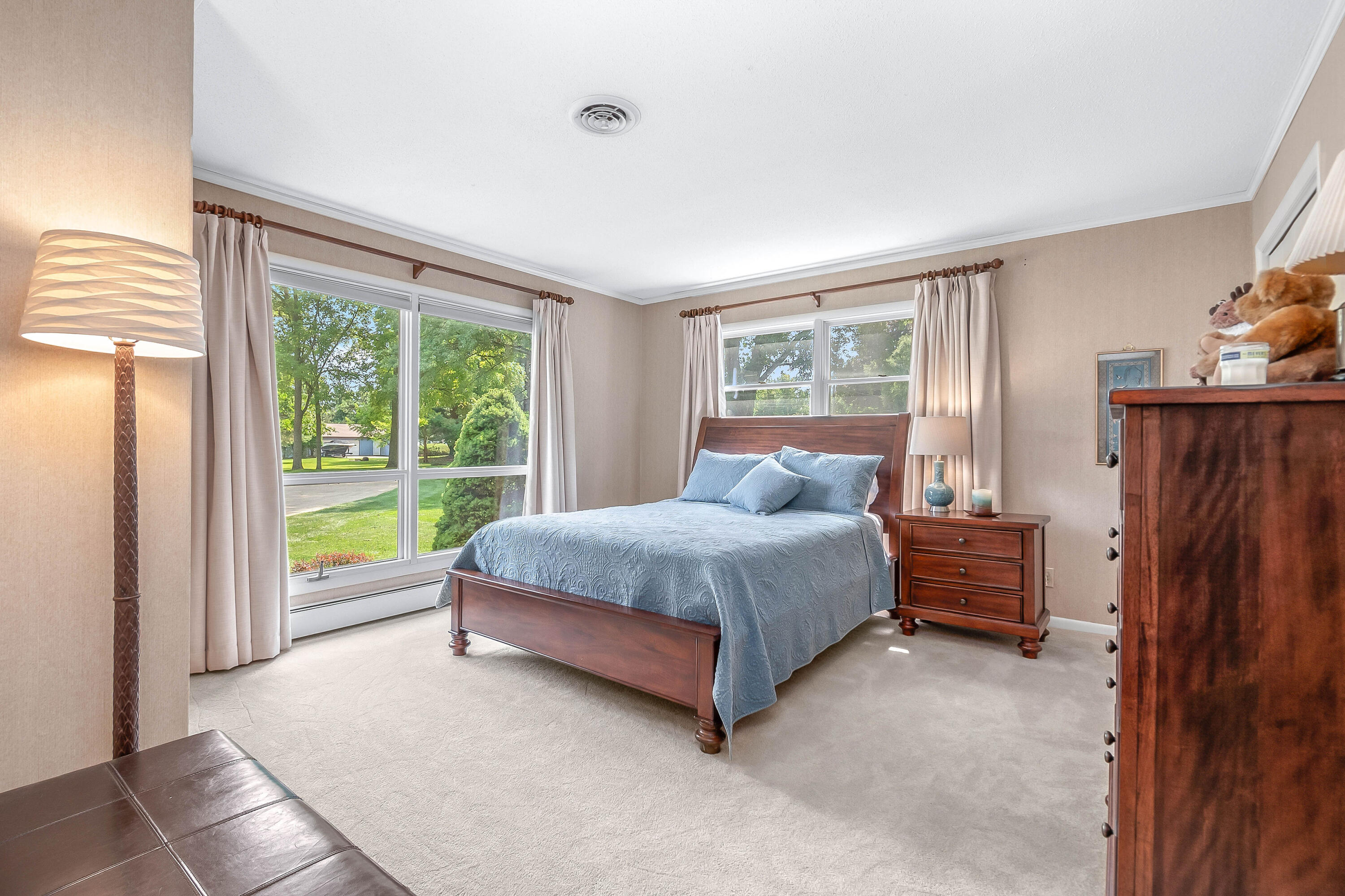 686 Leonard Drive Property Photo 17