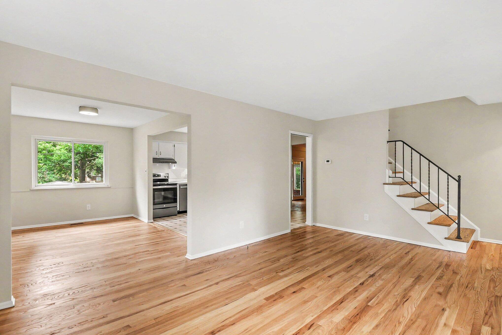 2819 Yost Boulevard Property Photo 3