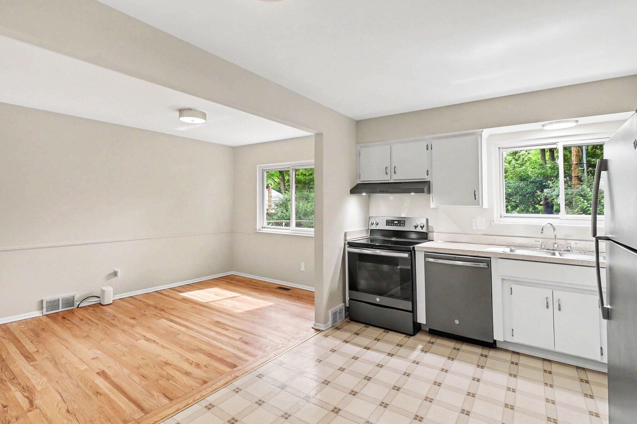 2819 Yost Boulevard Property Photo 5