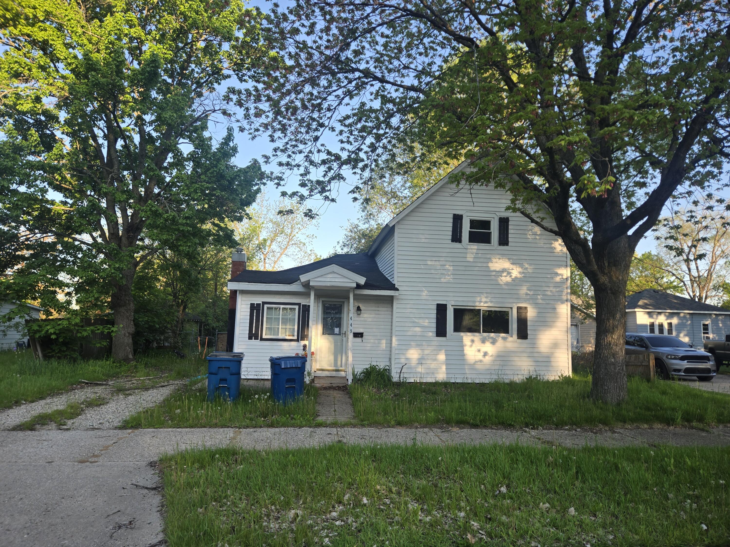449 Boon Street Property Photo 1