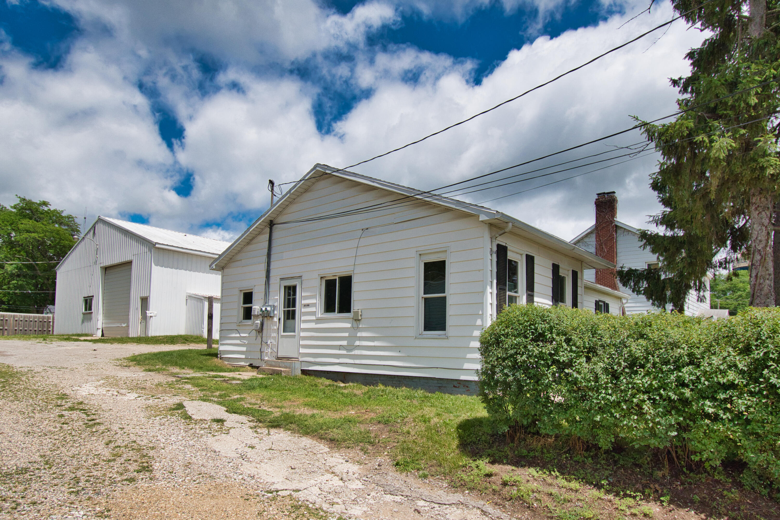 931 Cherry Street Property Photo 2