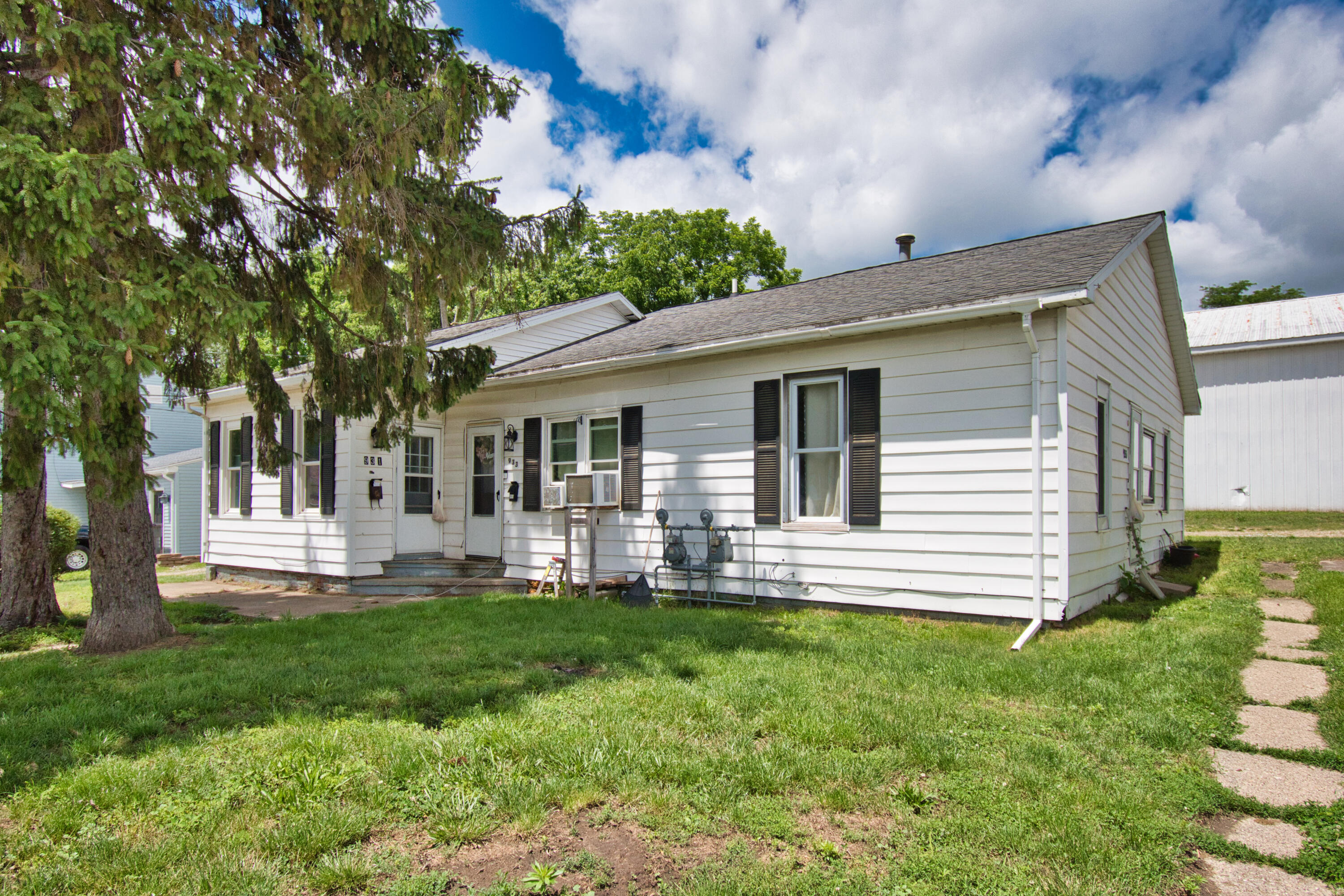 931 Cherry Street Property Photo 4
