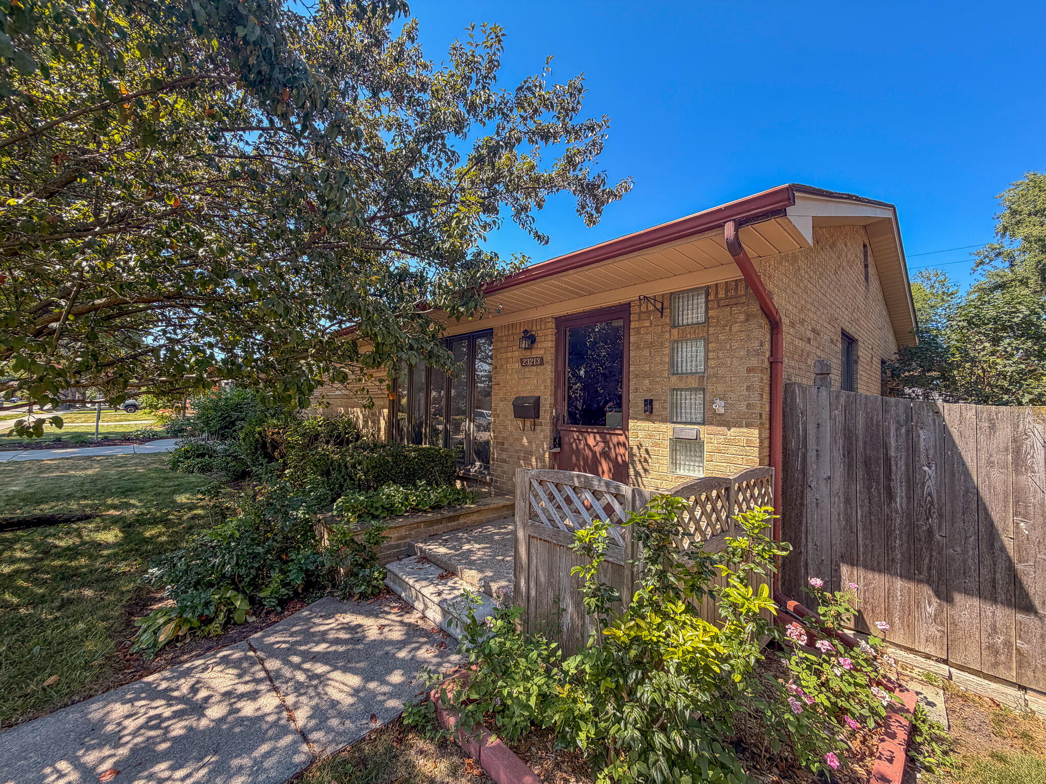 23213 Greencrest Street Property Photo 1