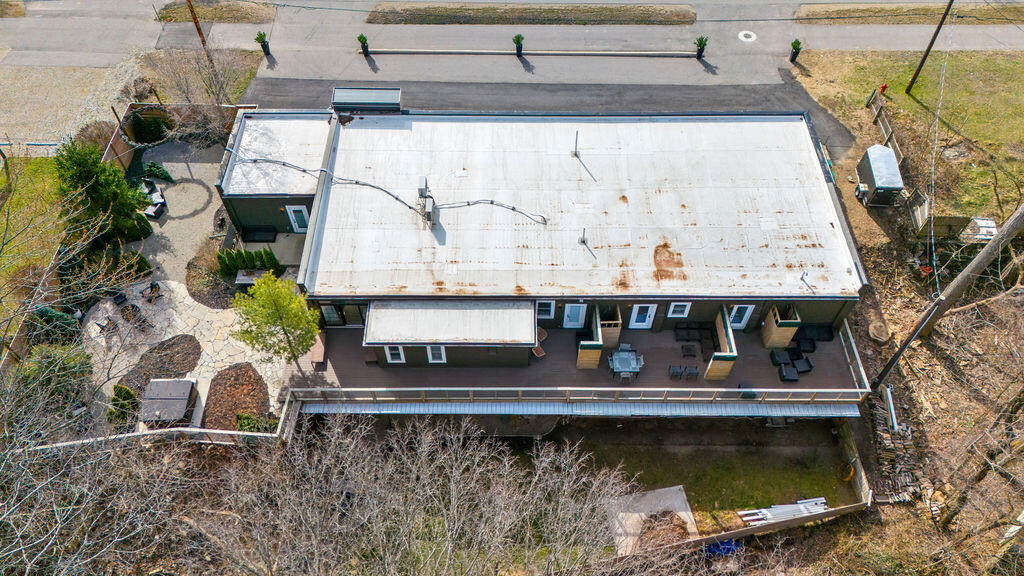 13662 Red Arrow Highway Property Photo 49