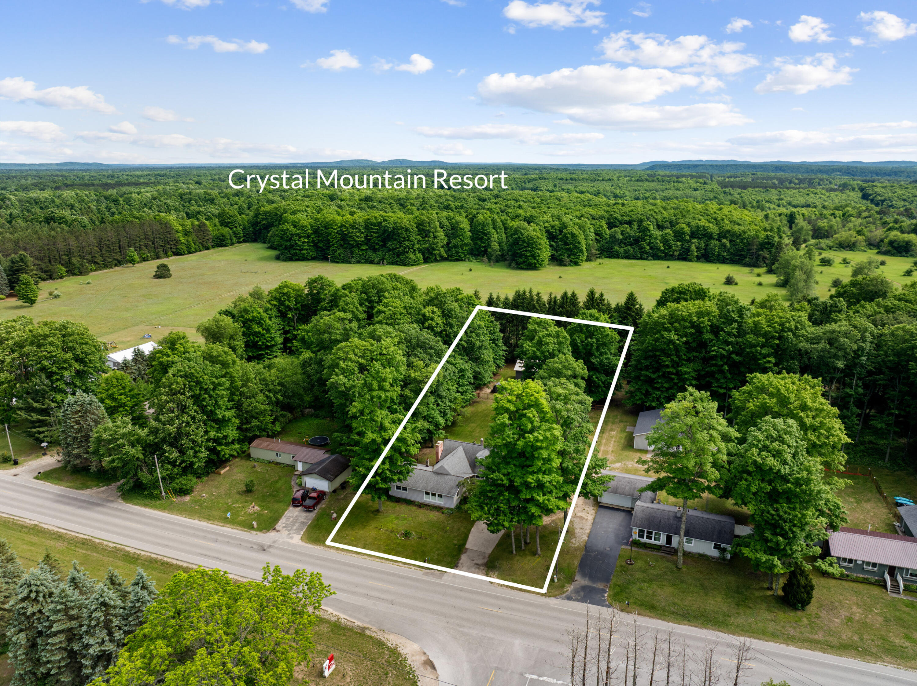 9055 Homestead Road Property Photo 1
