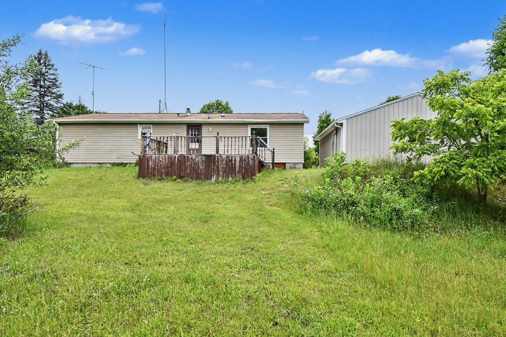 11644 E Hillis Road Property Photo 21