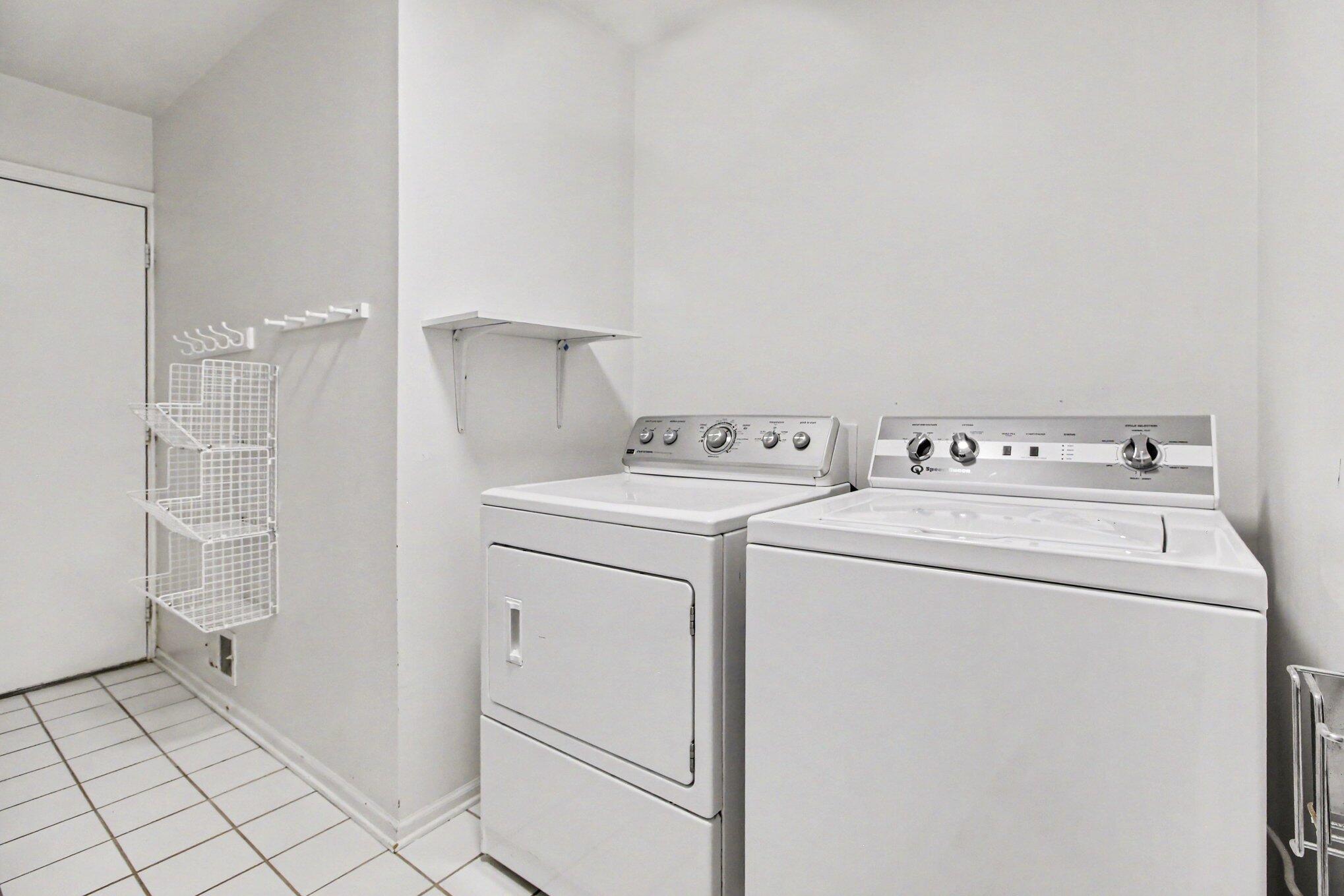 183 Kingsbrook Avenue 17 Property Photo 14