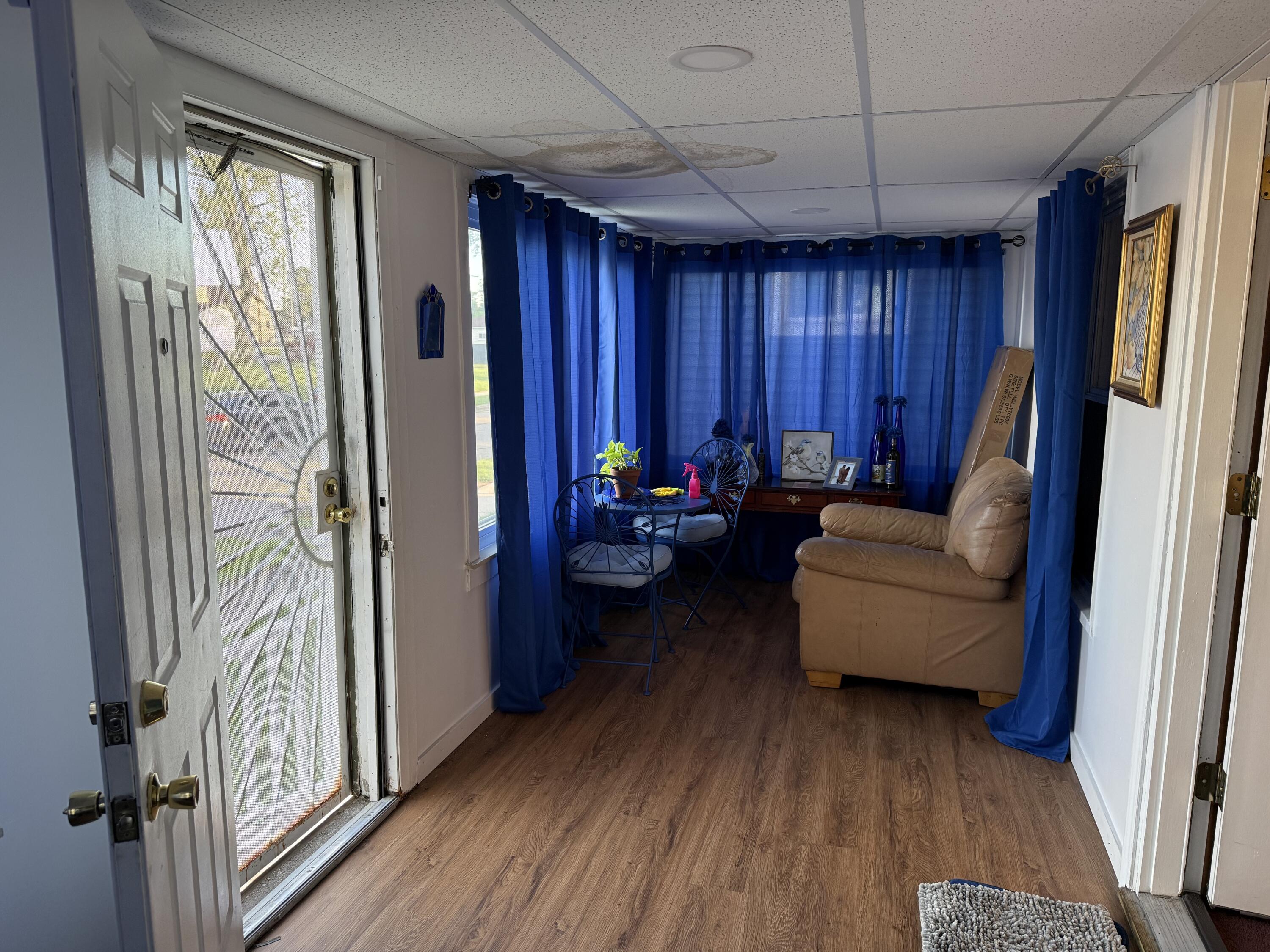 3886 14th Street Property Photo 5